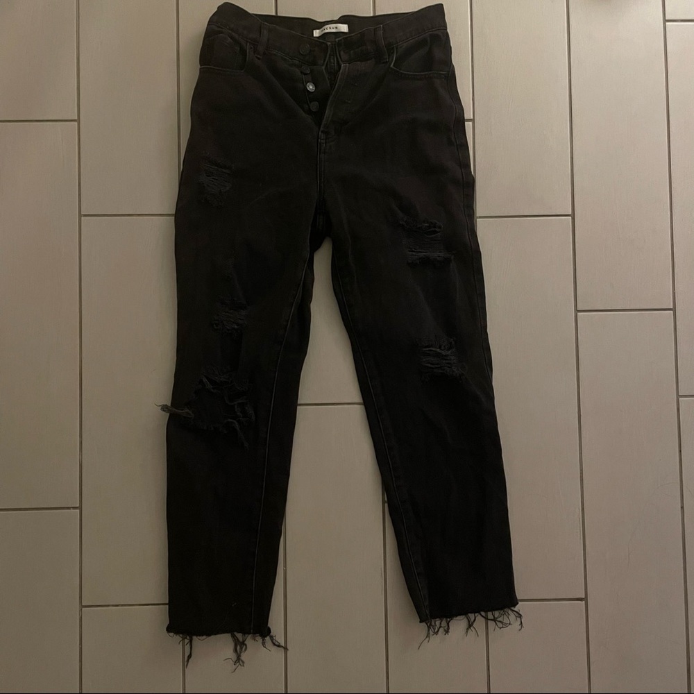 PacSun Mom Jeans, super flattering
